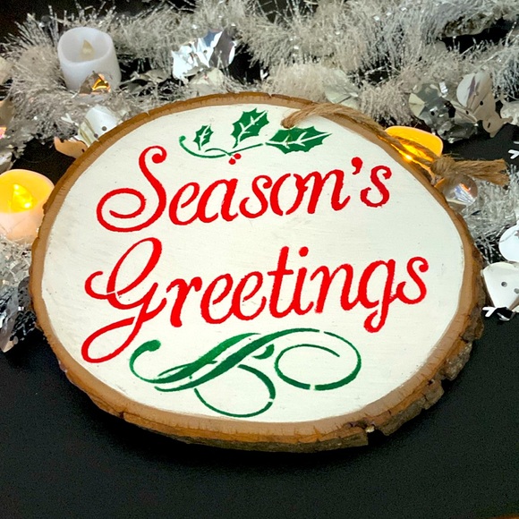 Season’s greetings, handmade wooden sign/plaque - Picture 1 of 9